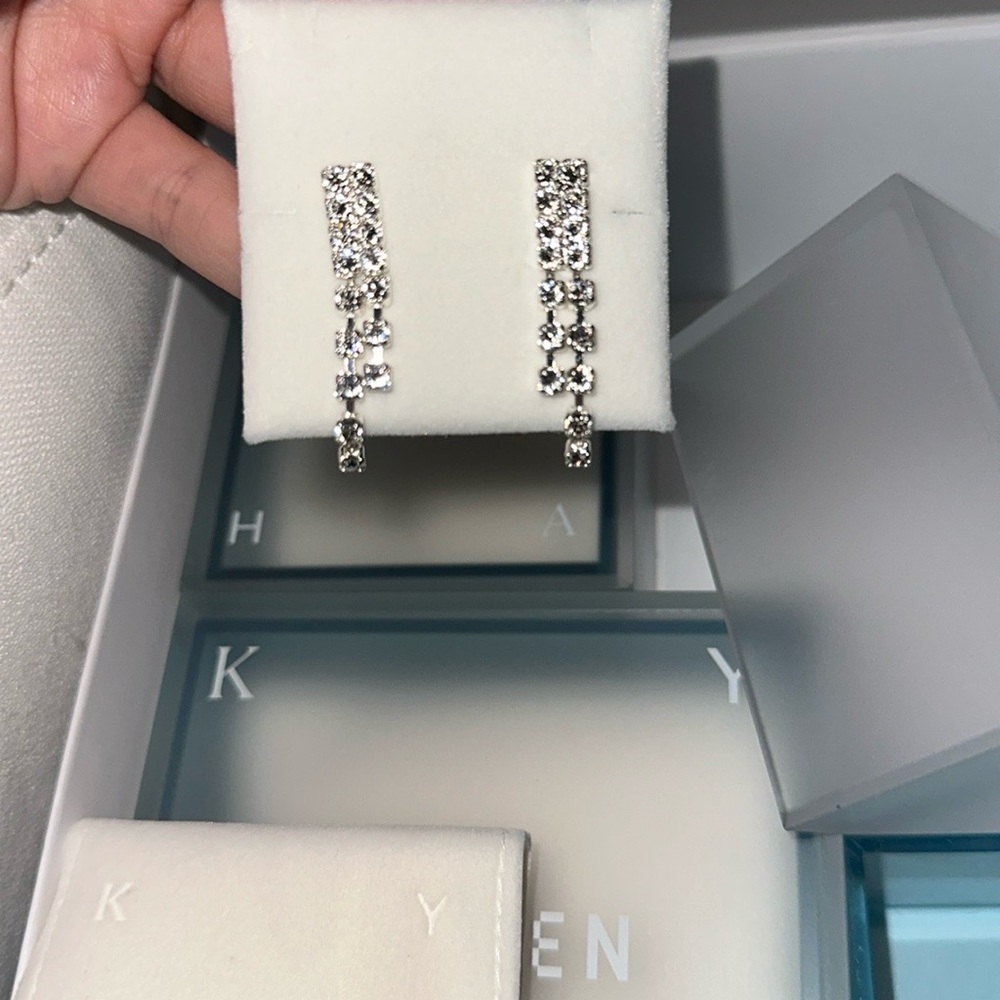 NWT Labelle Earrings